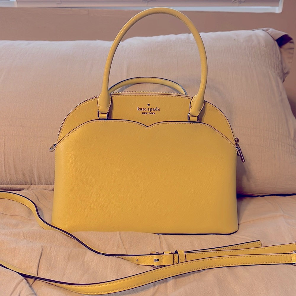 Authentic Kate Spade bag with removable strap